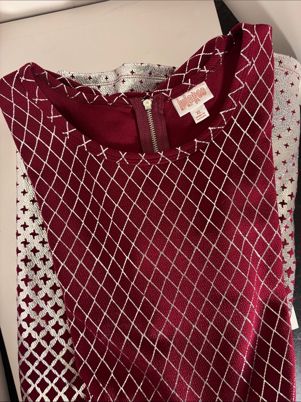 LuLaRoe Fuchsia to Cream Ombré Diamond Print Maxi Dress - Picture 4 of 6